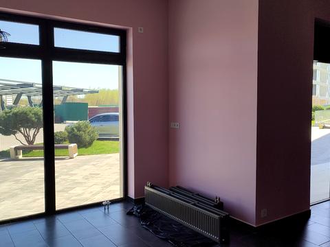 комерційна за адресою Паркова вул., 11