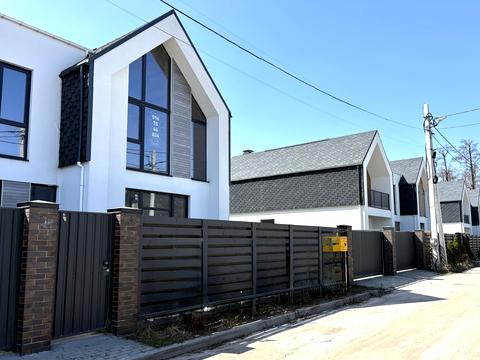 дом по адресу 11-я линия ул., 7д/6