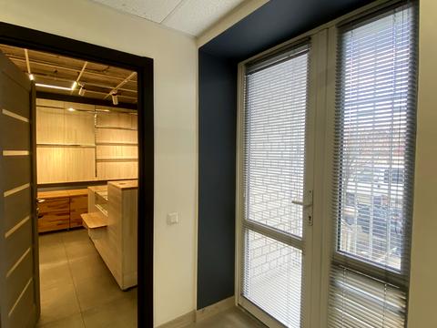 коммерческая по адресу Головатого ул., 20