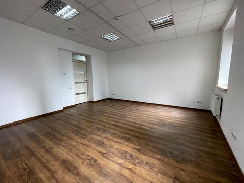 комерційна за адресою Словацького вул., 3