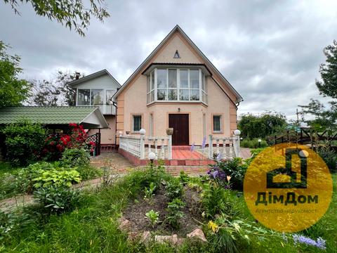 будинок за адресою Орхідейна, 60