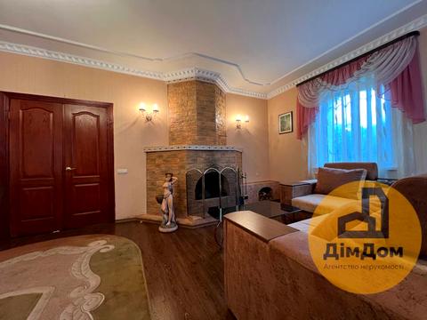 будинок за адресою Орхідейна, 60