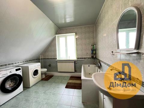 будинок за адресою Орхідейна, 60
