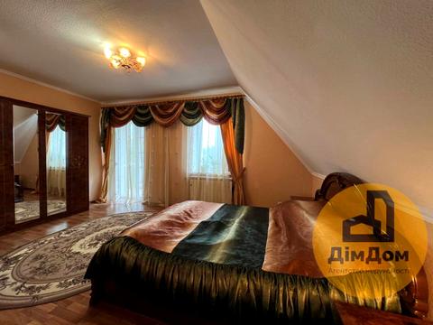 будинок за адресою Орхідейна, 60