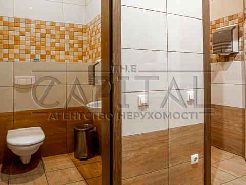 комерційна за адресою Берестейське шосе (Брест-Литовське), 8а