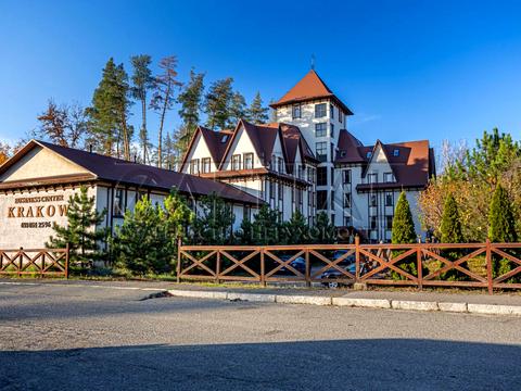 комерційна за адресою Берестейське шосе (Брест-Литовське), 8а