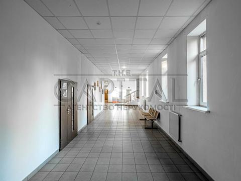 комерційна за адресою Берестейське шосе (Брест-Литовське), 8а