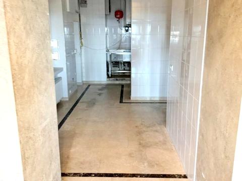 коммерческая по адресу Приморский бульв., 4