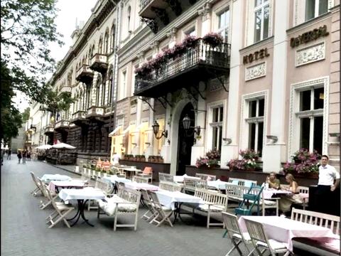 коммерческая по адресу Приморский бульв., 4