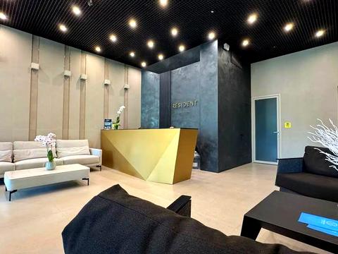 комерційна за адресою Володимирська вул., 86-А