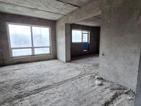 коммерческая по адресу Шімона Голлоші, 42