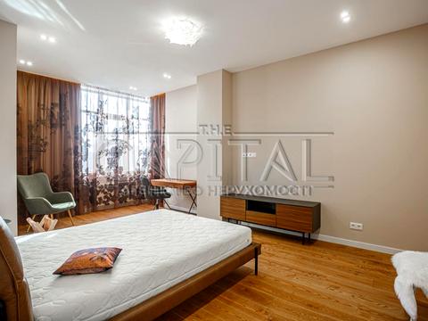 квартира за адресою Дніпровська набережна вул., 14-Б