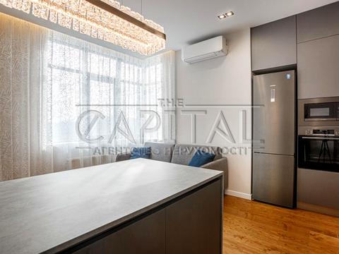 квартира за адресою Дніпровська набережна вул., 14-Б