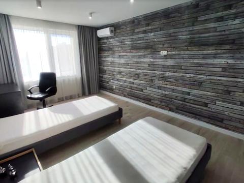 квартира по адресу Героев Евромайдана пл., 9