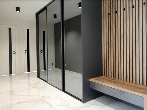 квартира по адресу Героев Евромайдана пл., 9