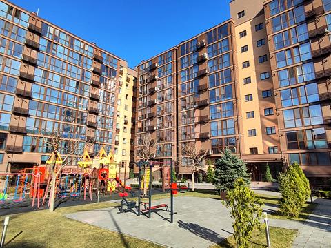 квартира по адресу Співдружності ул., 1