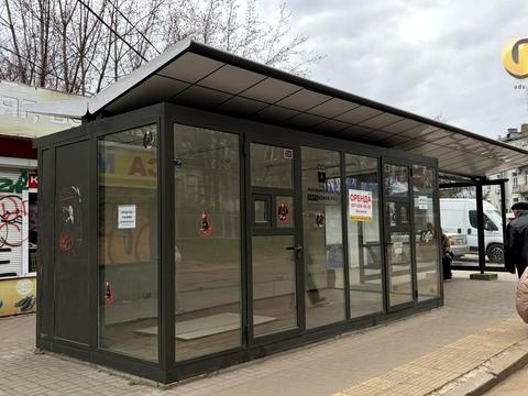 комерційна за адресою Дмитрівська вул., 3