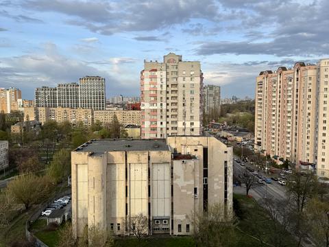 квартира за адресою Миколи Голего вул. (Лебедєва-Кумача), 12
