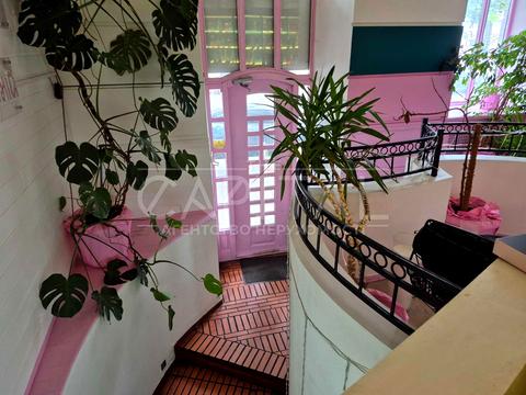 коммерческая по адресу Институтская ул., 11