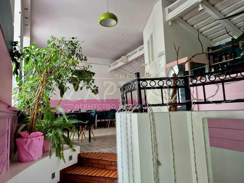 коммерческая по адресу Институтская ул., 11