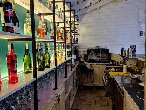 коммерческая по адресу Институтская ул., 11