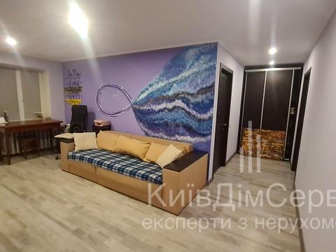 квартира за адресою Будівельників вул., 12