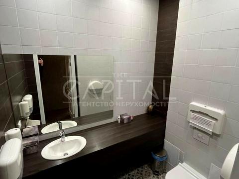 комерційна за адресою Практична вул., 3