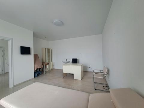 комерційна за адресою Микулинецька вул., 5