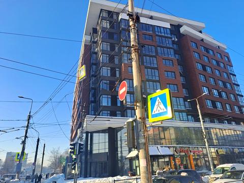 комерційна за адресою Торговиця вул., (Будинок)