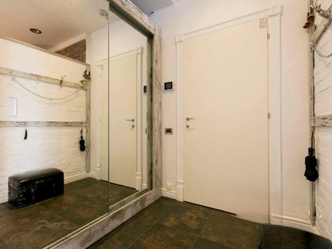 квартира за адресою Раїси Окіпної вул., 18