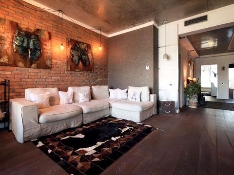 квартира за адресою Раїси Окіпної вул., 18