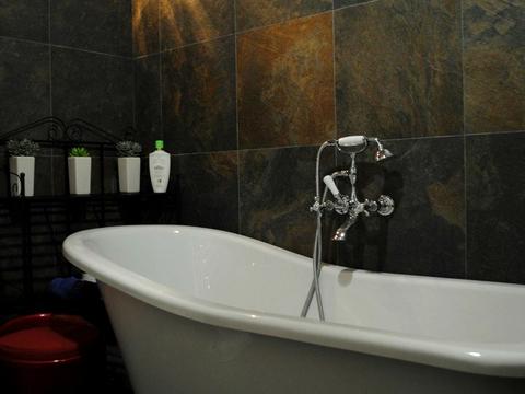 квартира за адресою Раїси Окіпної вул., 18