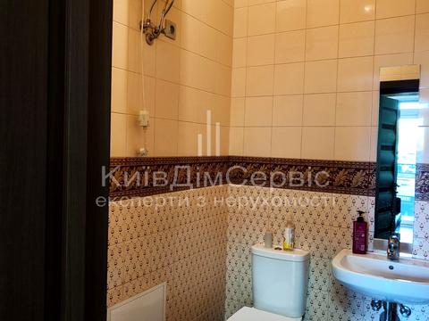 комерційна за адресою Академіка Єфремова вул. (Командарма Уборевича), 8-А