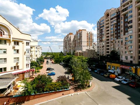 квартира по адресу Владимира Ивасюка просп. (Героїв Сталінграду), 24