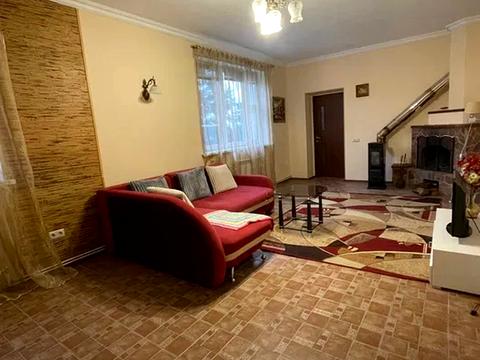 будинок за адресою Центральна