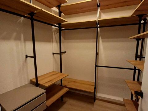 квартира за адресою Причальна вул., 12