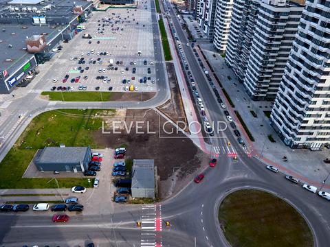 квартира по адресу Олександра Олеся ул., 8/17