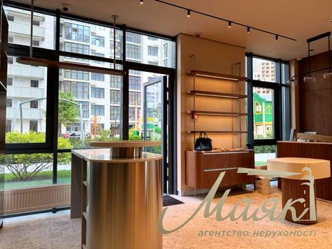 коммерческая по адресу Андрея Верхогляда ул. (Михайла Драгомирова), 17-Б