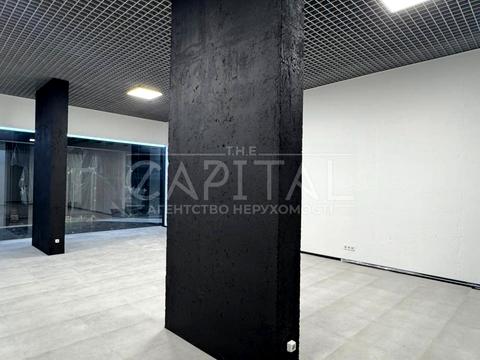 коммерческая по адресу Миколы Бажана просп., 17-А