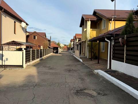 будинок за адресою Івана Богуна вул. (Богунського)