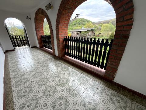 дом по адресу с. Невицкое, Головна, 111