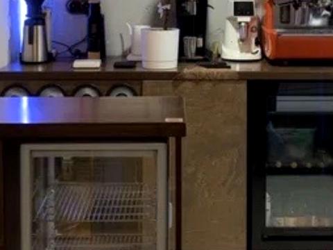 комерційна за адресою Кирилівська вул. (Фрунзе), 37-А