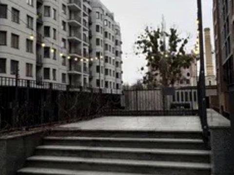 комерційна за адресою Кирилівська вул. (Фрунзе), 37-А