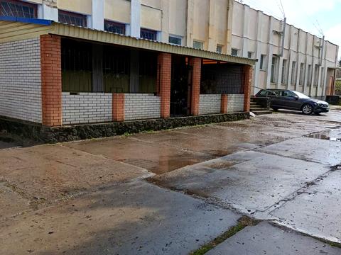 комерційна за адресою П'яскорського, 76