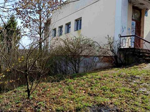 комерційна за адресою П'яскорського, 76