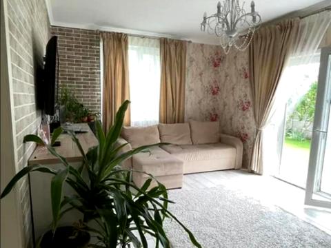 будинок за адресою с. Безуглівка, степова