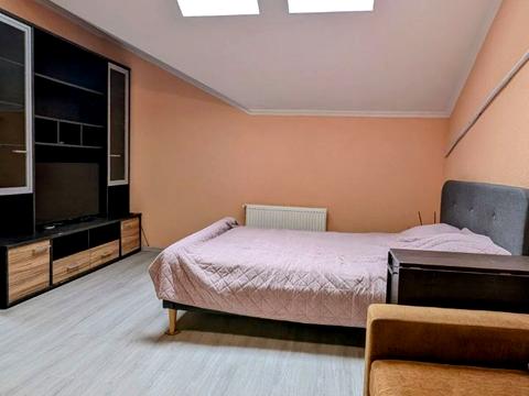 квартира за адресою Володимира Вернадського вул., 42