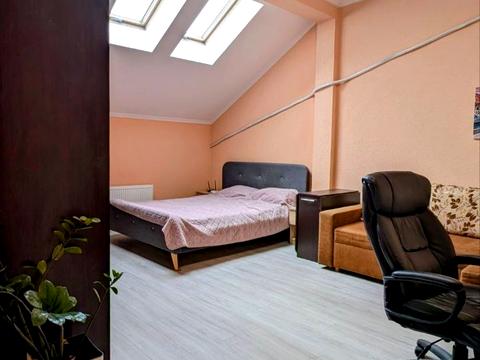 квартира за адресою Володимира Вернадського вул., 42