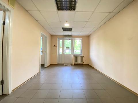 комерційна за адресою 200-річчя Кривого Рогу просп., 12