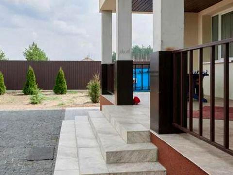 дом по адресу лісова